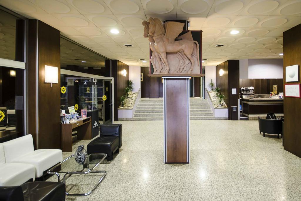 Grand Hotel Helios Tarquinia Exterior foto