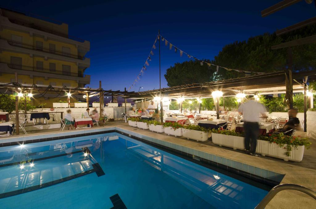 Grand Hotel Helios Tarquinia Exterior foto